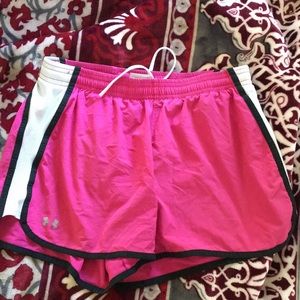 pink under armour shorts size small